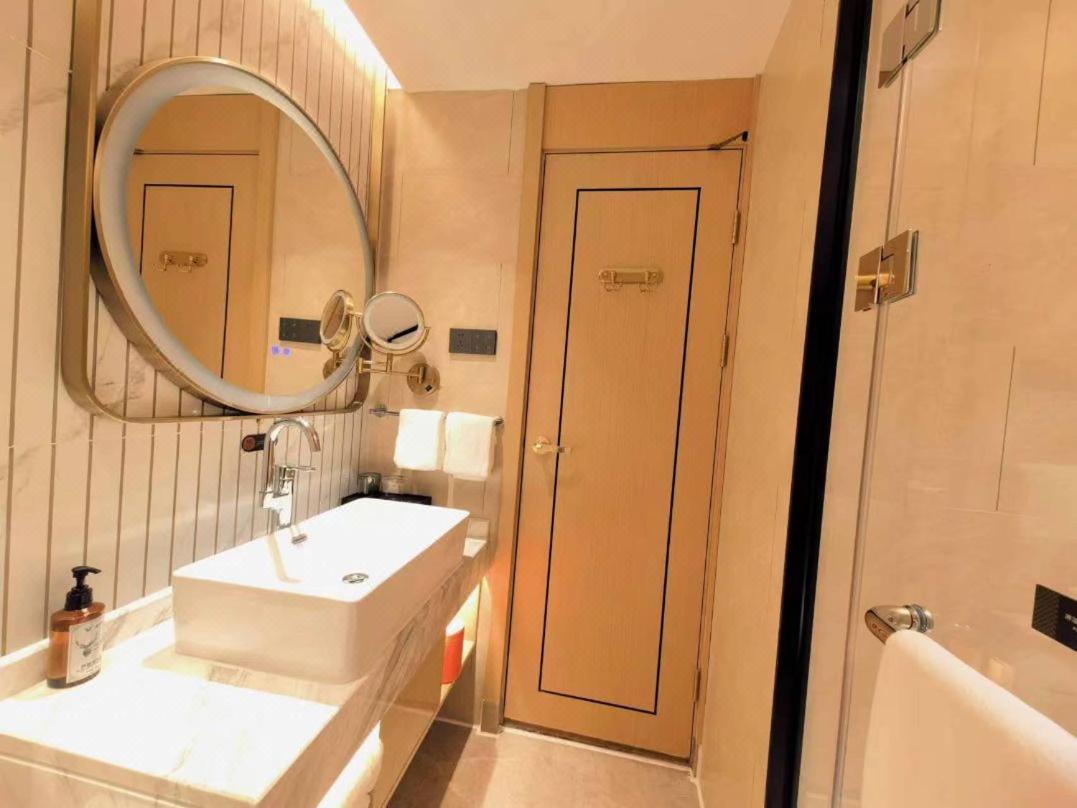 Vienna International Hotel Shenzhen Shuibei Eksteriør bilde